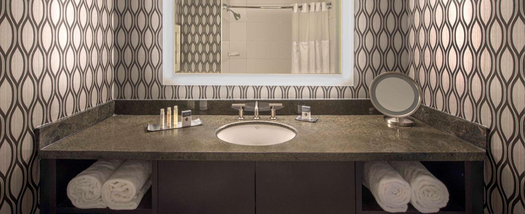 Doubletree By Hilton Chicago Schaumburg Hotell Eksteriør bilde
