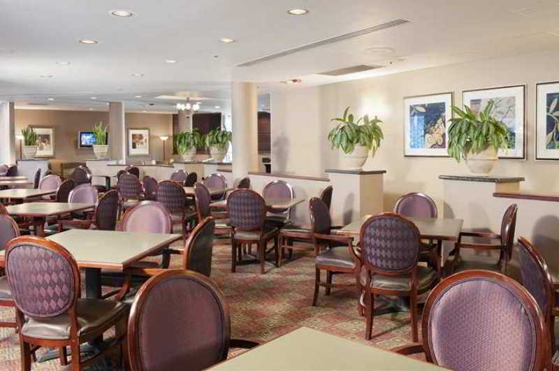 Doubletree By Hilton Chicago Schaumburg Hotell Restaurant bilde